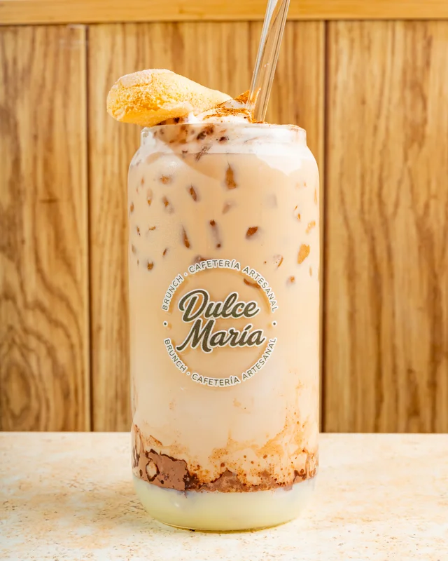 Iced Tiramisú Latte - Imagen 1